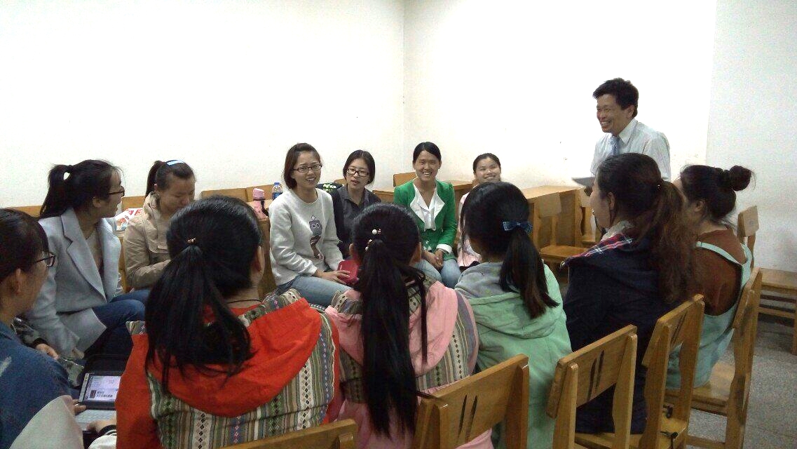 外教木村光太郎与同学们