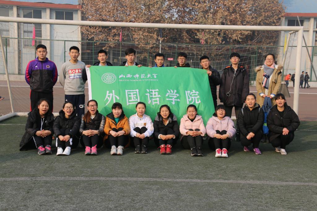 400×15接力赛运动员合影