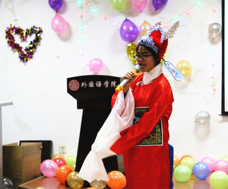 黄梅戏《女驸马》